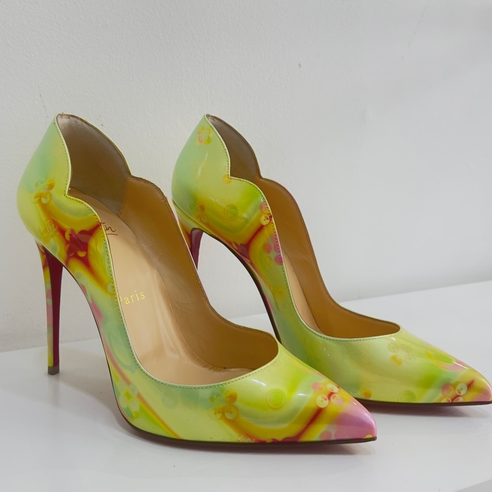Christian Louboutin multicolor leather pumps